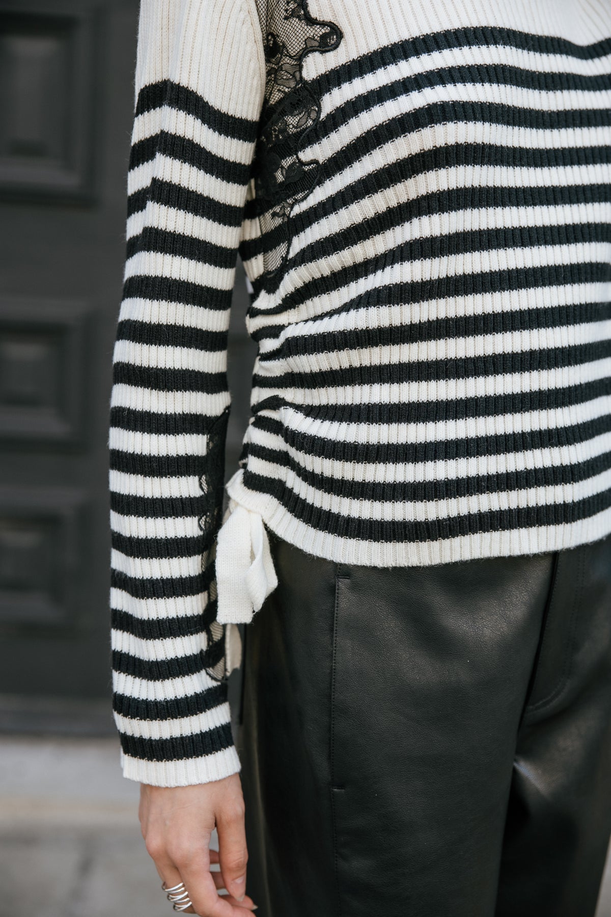 

Pull avec incrustations de dentelle Femme Preece Sailor white | Freeman T. Porter