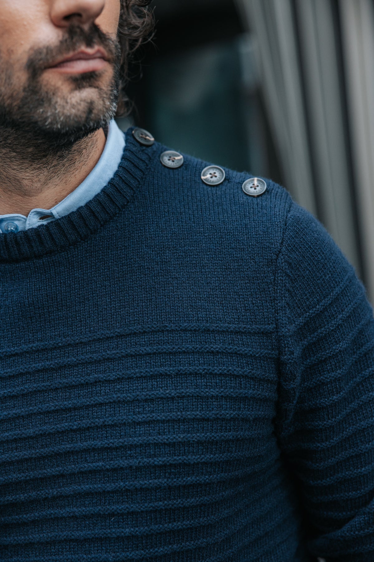 
              

Strukturierter Pullover mit Knopf Herren Ackley Tide sky captain | Freeman T. Porter
            