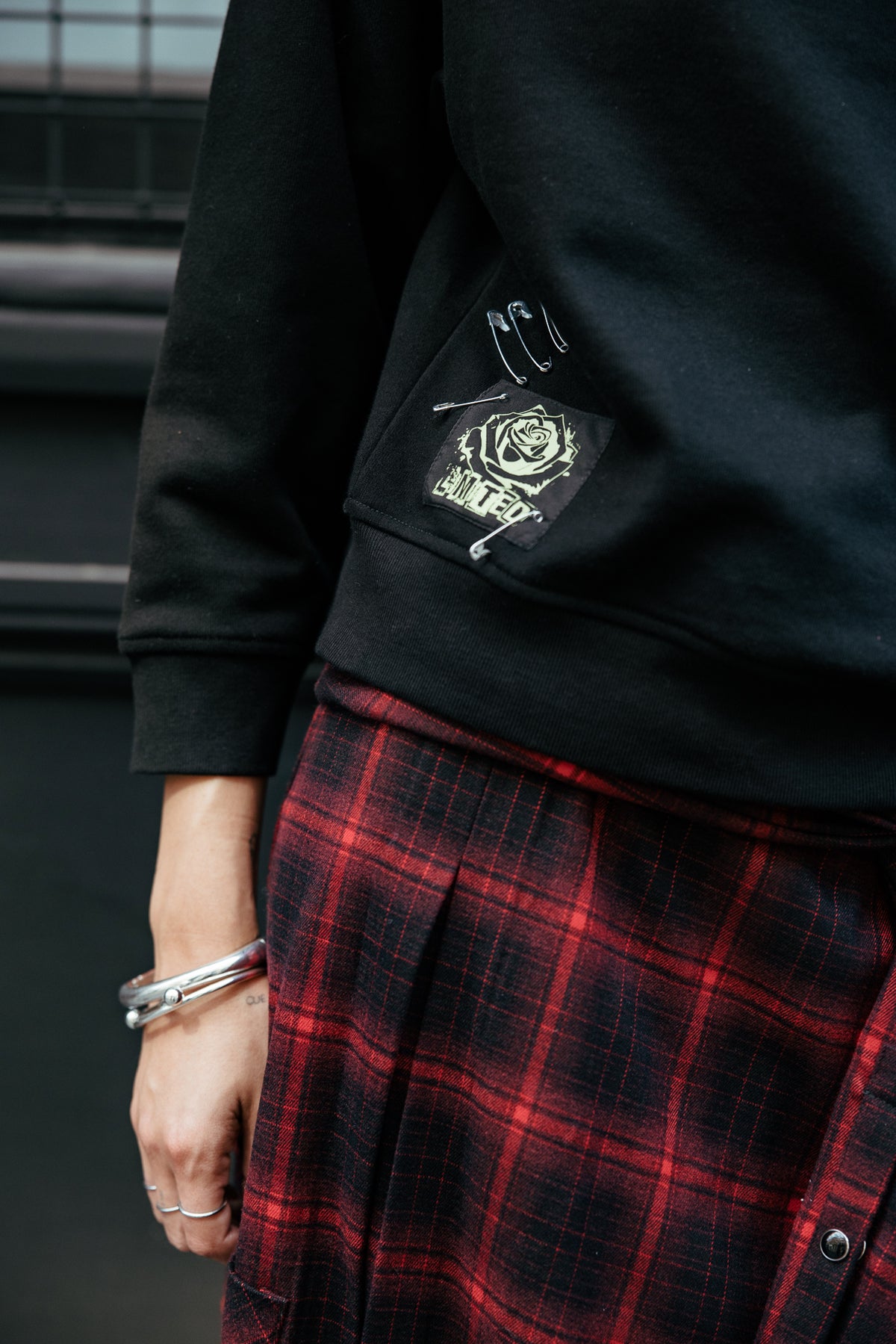 

Sweat loose customisé  Femme Sheril Rock black | Freeman T. Porter