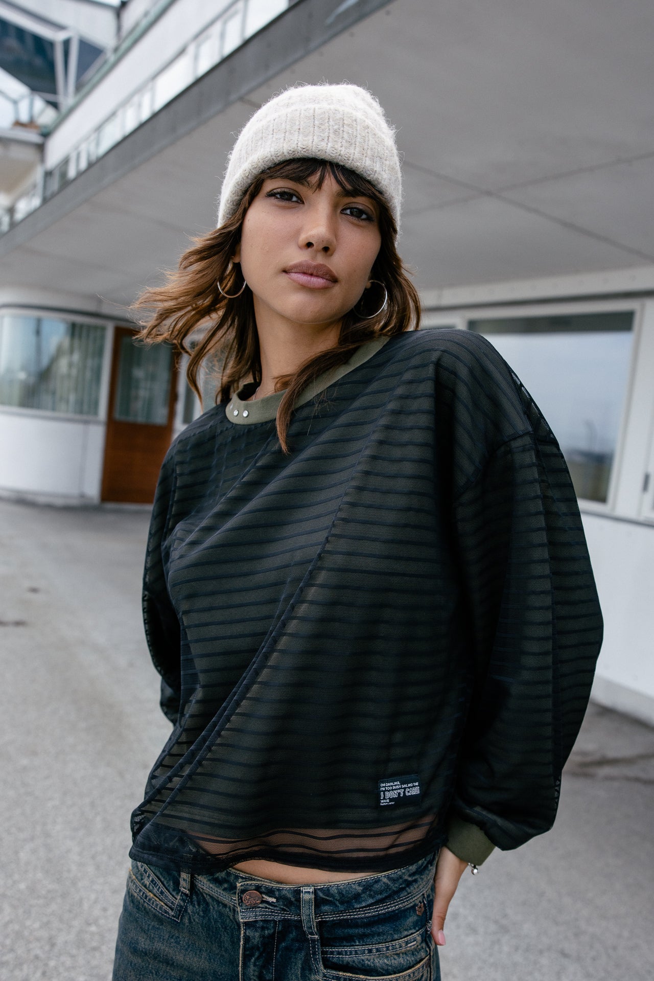 

Sweatshirt aus zwei Materialien mit Schleier Damen Shay Sailor dark olive | Freeman T. Porter