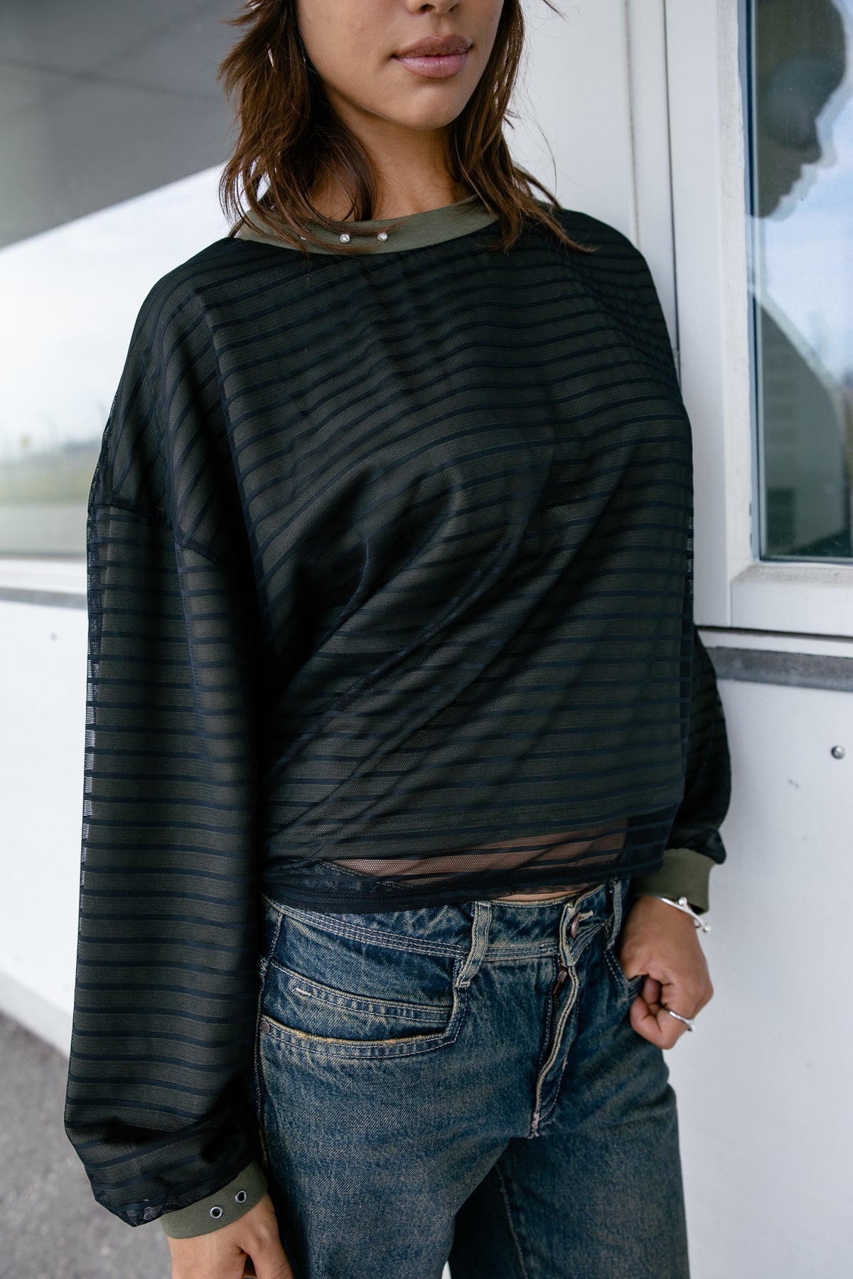 

Sweatshirt aus zwei Materialien mit Schleier Damen Shay Sailor dark olive | Freeman T. Porter
