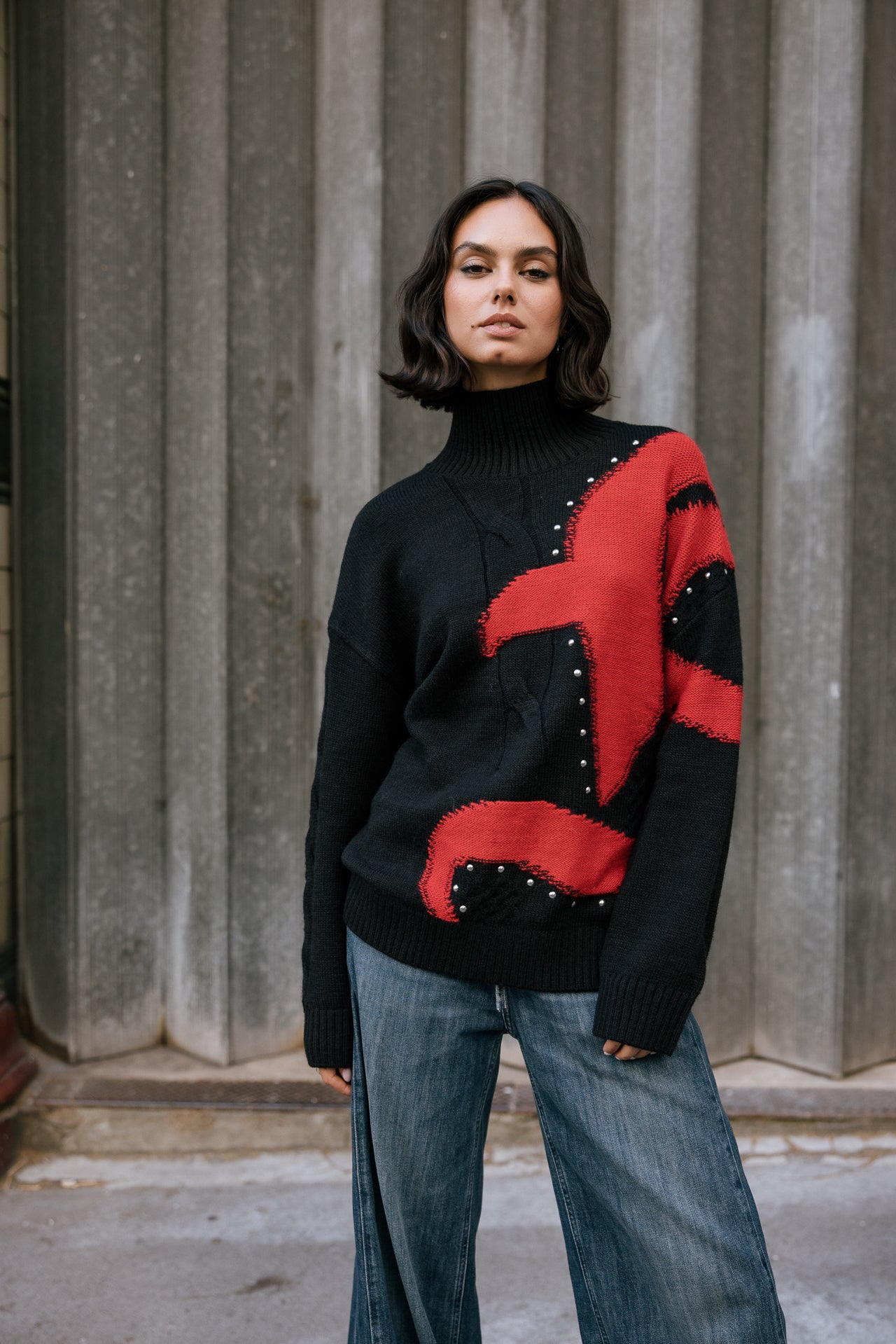 

Pullover mit Kontrastdetails und Nieten Damen Pears Fancy black & red | Freeman T. Porter
