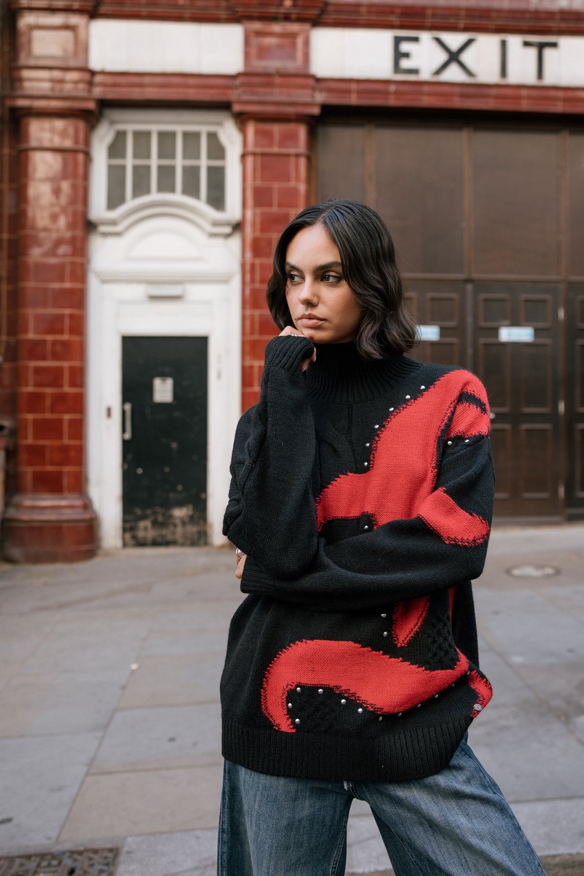 

Pullover mit Kontrastdetails und Nieten Damen Pears Fancy black & red | Freeman T. Porter