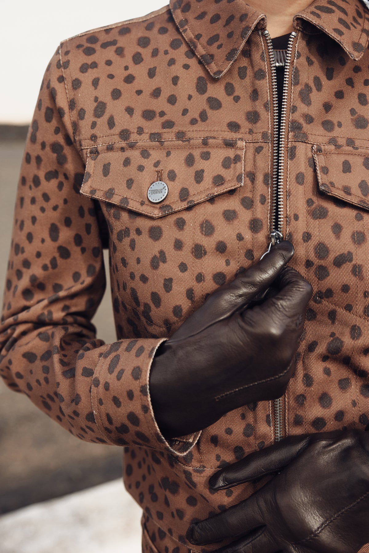 
              

Veste zippée courte Femme Zolena Sika cinnamon | Freeman T. Porter
            