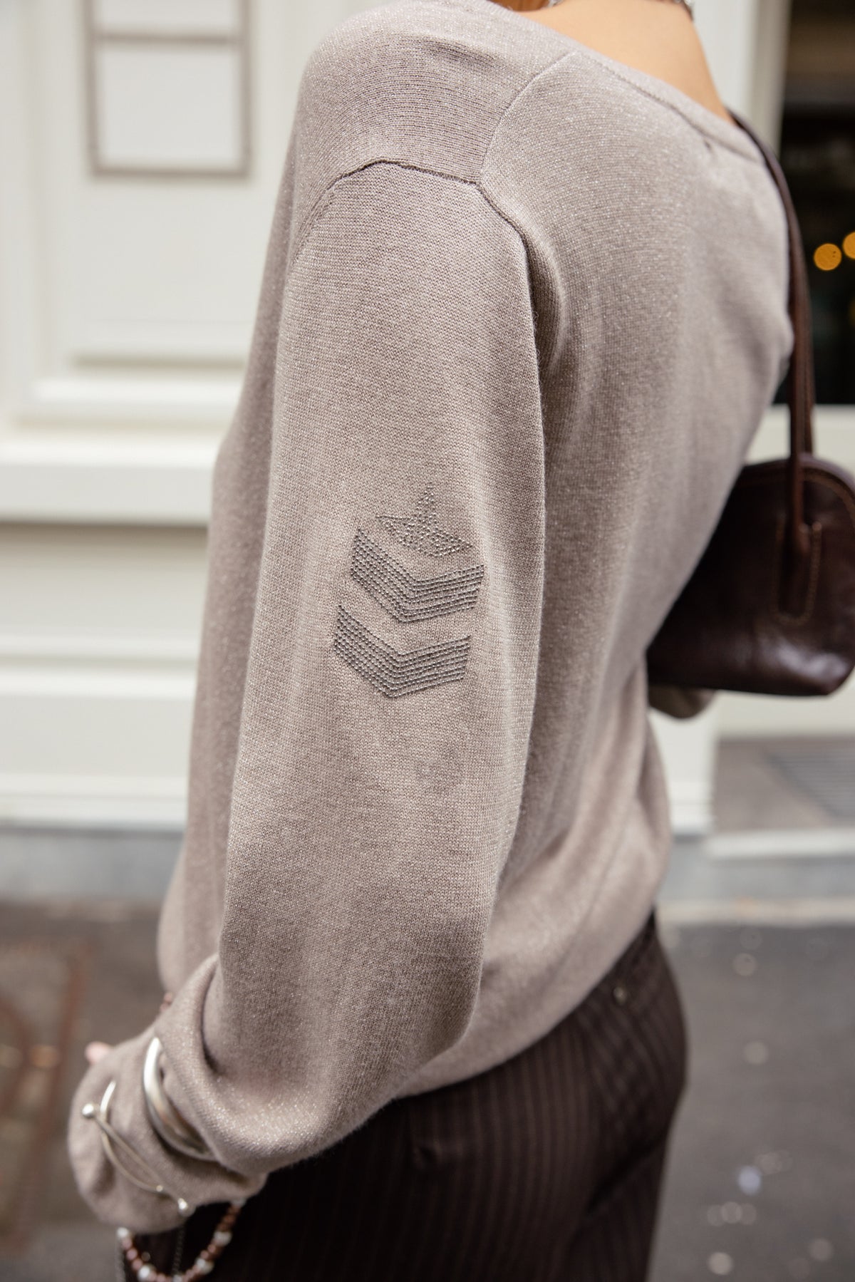 

Leichter, glitzernder Pullover mit Schulterstickerei Damen Preem Shiny stone | Freeman T. Porter