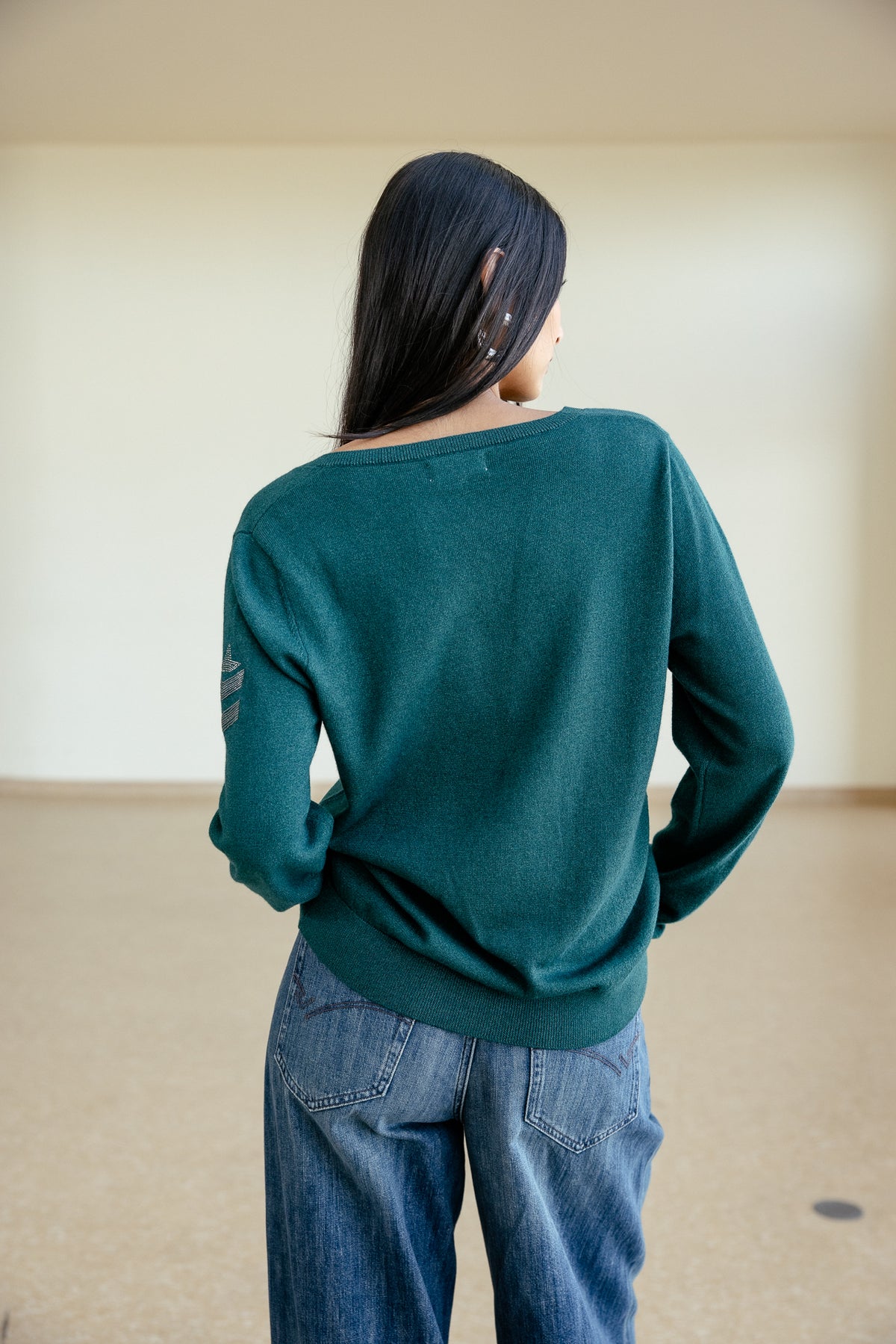 

Leichter glitzernder Pullover mit Schulterstickerei Damen Preem Shiny sea moss | Freeman T. Porter