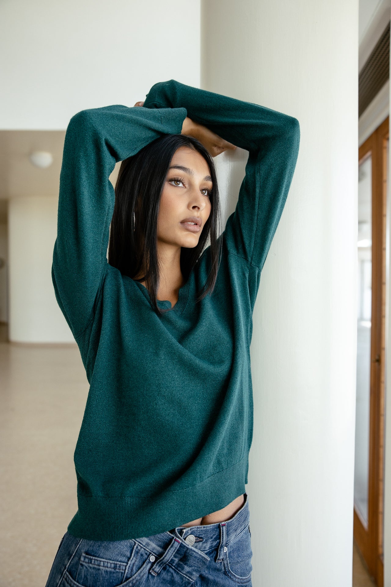 

Leichter glitzernder Pullover mit Schulterstickerei Damen Preem Shiny sea moss | Freeman T. Porter