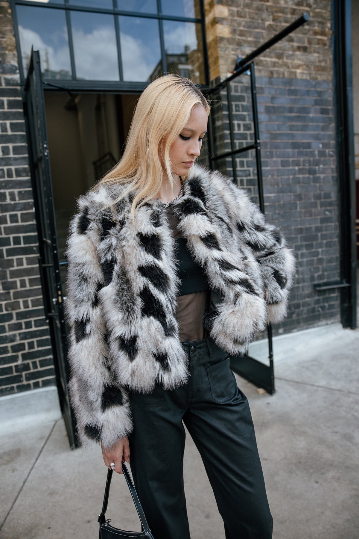 

Kunstfelljacke Damen Milani Wolf stone | Freeman T. Porter