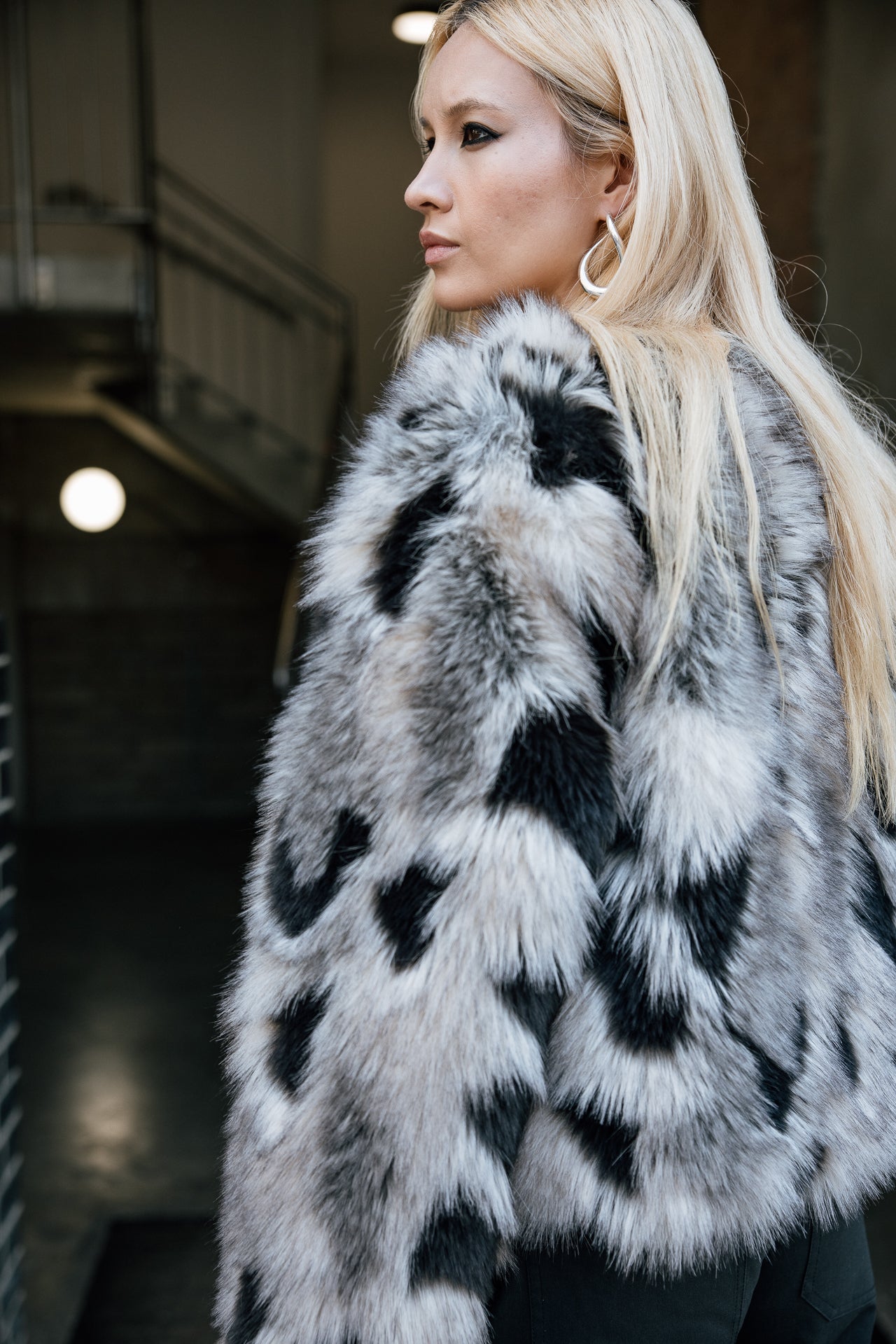 

Kunstfelljacke Damen Milani Wolf stone | Freeman T. Porter