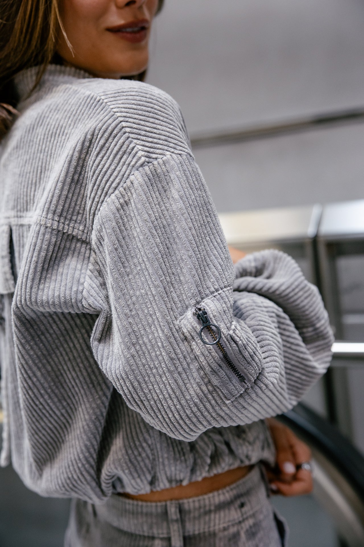 

Velvet bomber jacket Women Virama Polar charcoal grey | Freeman T. Porter