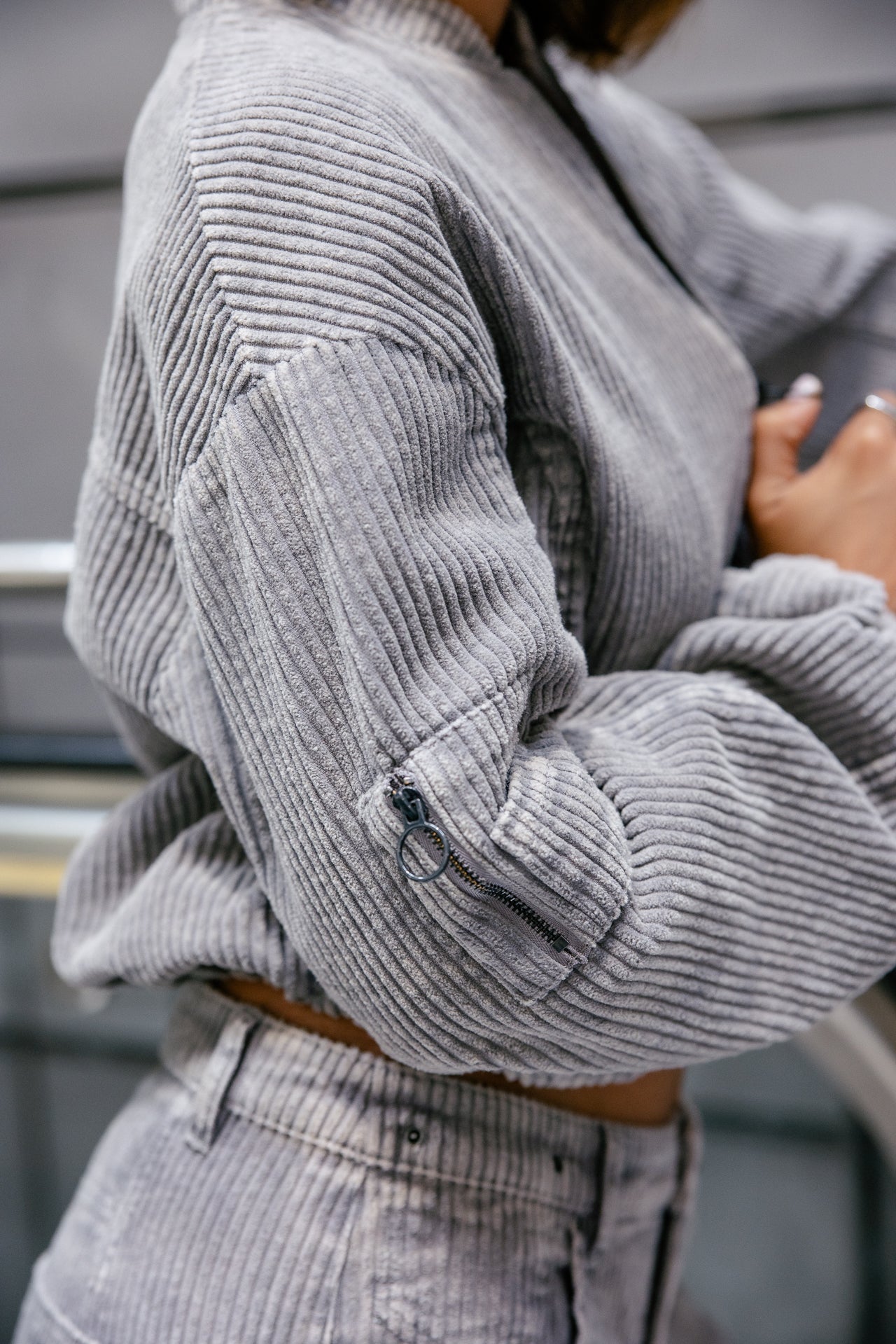 

Velvet bomber jacket Women Virama Polar charcoal grey | Freeman T. Porter