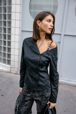 

Asymmetrisches Hemd mit schulterfreiem Design Damen Chaz Plain black | Freeman T. Porter