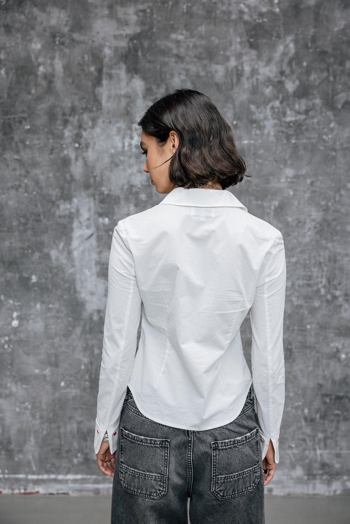 

Chemise cintrée avec boutons fantaisie Femme Chikane Plain white | Freeman T. Porter