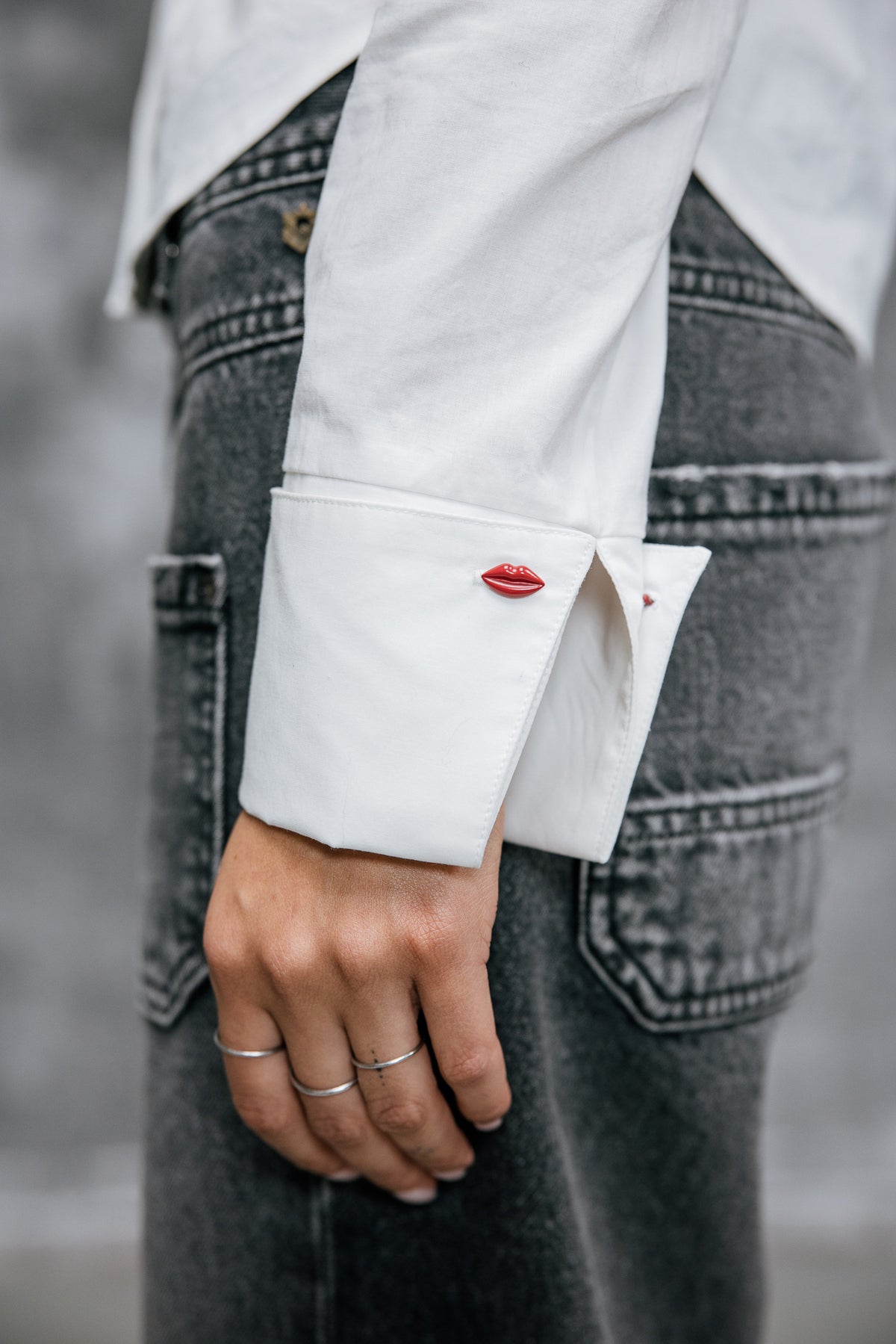 

Chemise cintrée avec boutons fantaisie Femme Chikane Plain white | Freeman T. Porter