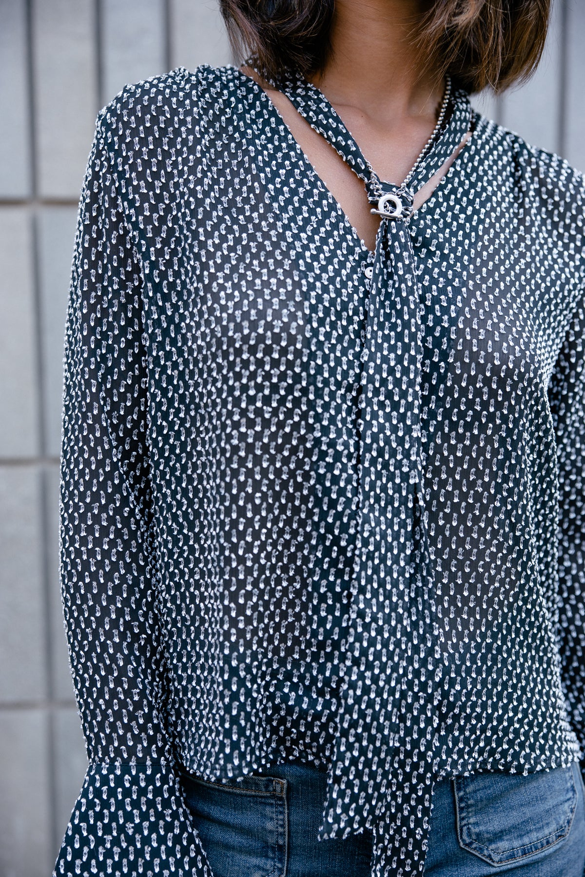 

Schluppenbluse Damen Baddy Dot black | Freeman T. Porter