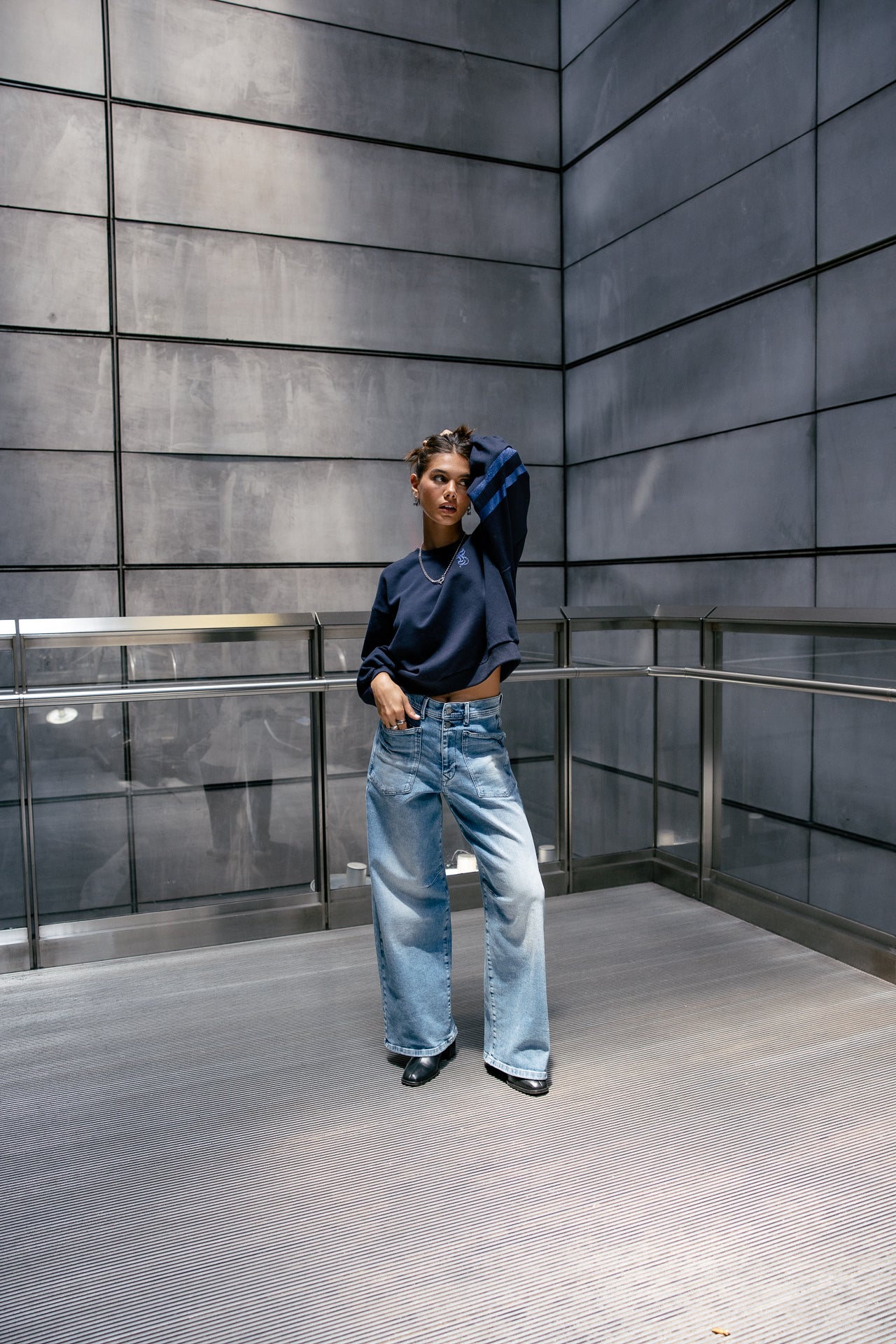 

Sweat à manches bouffantes  Femme Sheldone Hef naval academy | Freeman T. Porter