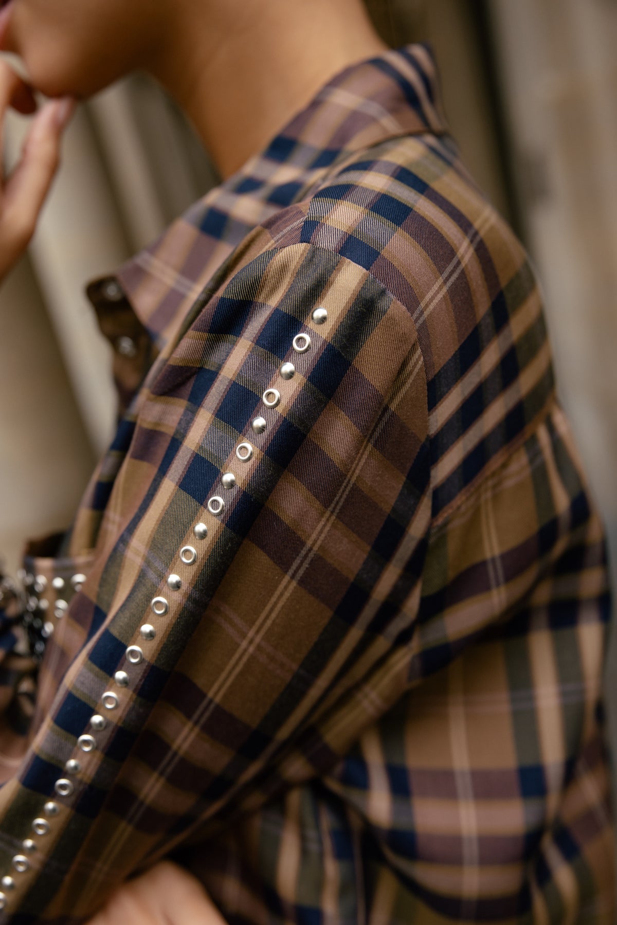 

Gerades Hemd mit Nieten-Details Damen Cali Checks cinnamon | Freeman T. Porter