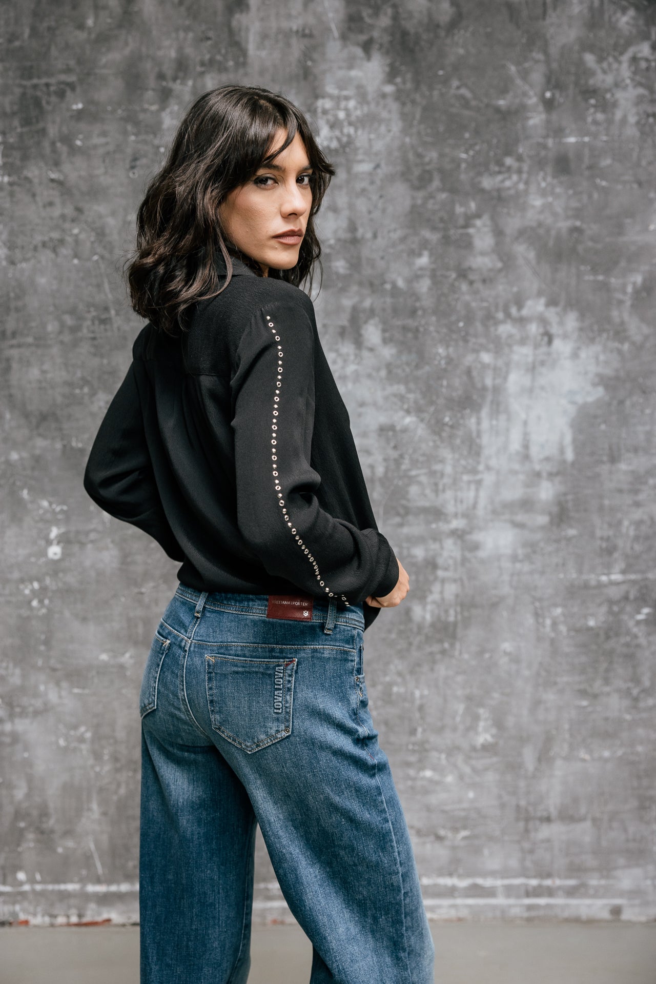 

Gerades Hemd mit Nieten-Details Damen Cali Plain black | Freeman T. Porter