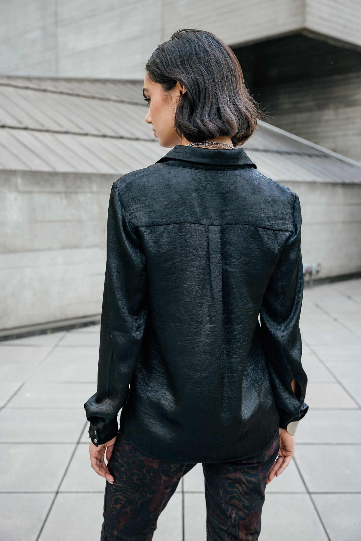 

Chemise droite satinée Femme Cali Shine black | Freeman T. Porter