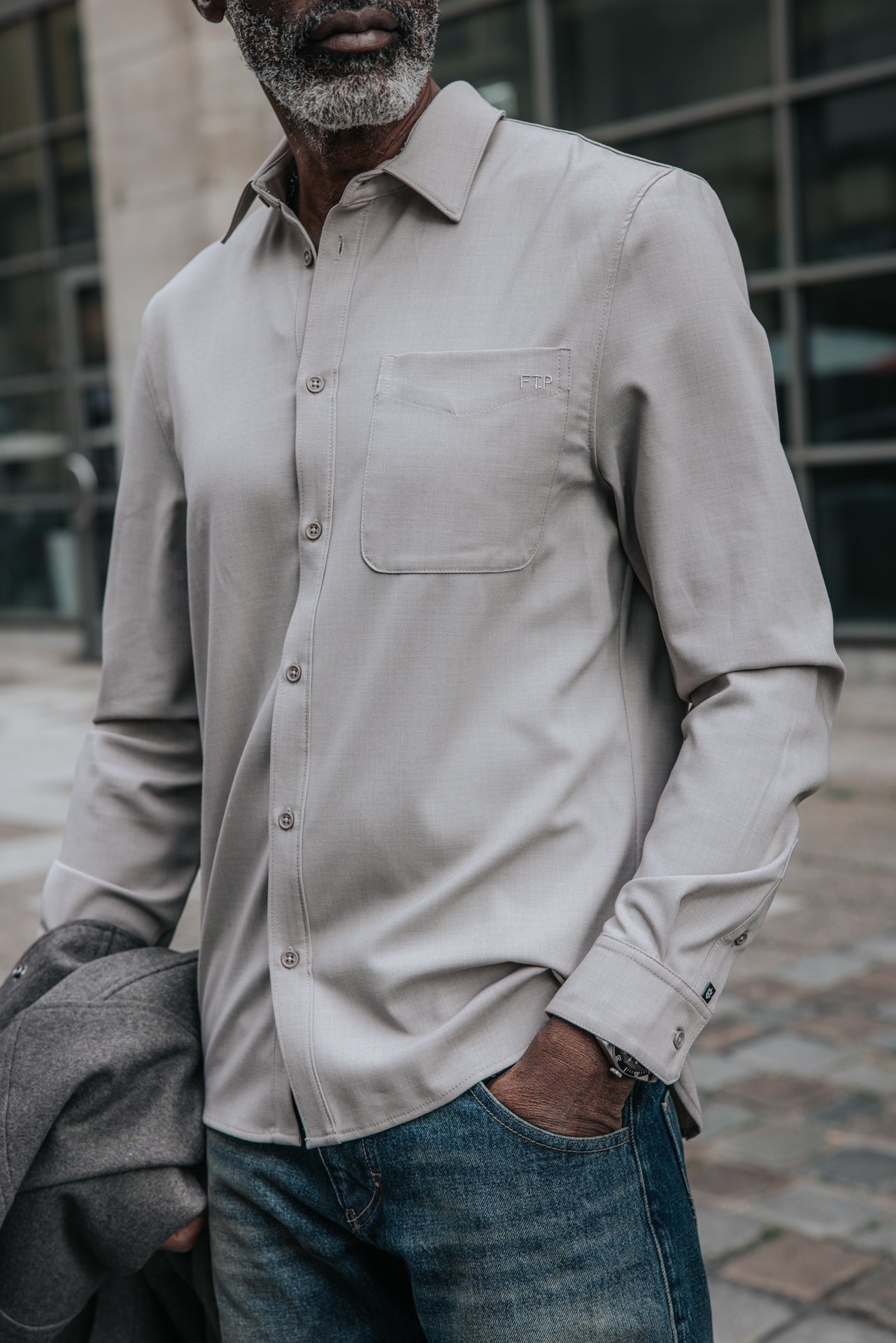 

Langarmhemd Herren Jeremiah Garfield beige | Freeman T. Porter