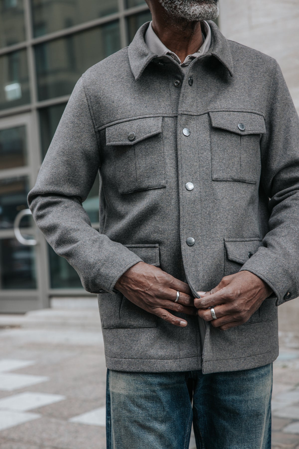 

Knopfleisten-Jacke mit mehreren Taschen Herren Beron Krast taupe | Freeman T. Porter