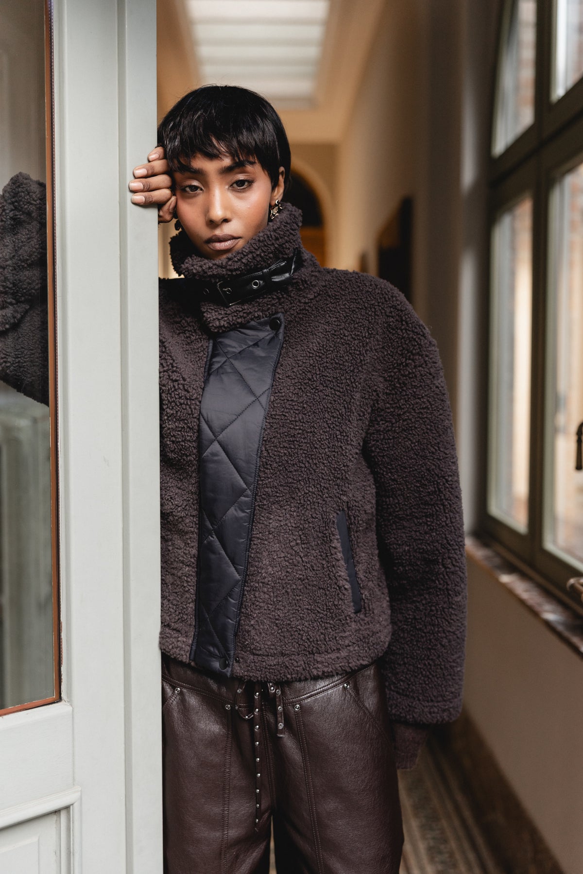 

Sherpa-Fliegerjacke Damen Marinka brown | Freeman T. Porter