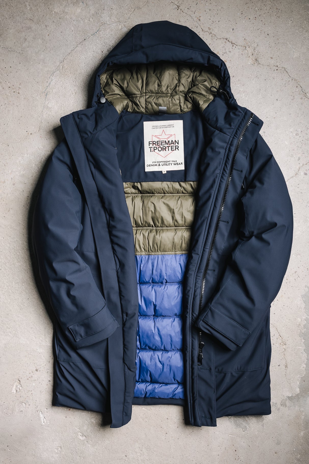   
            

Parka à capuche Homme Tedd Neo navy | Freeman T. Porter
          