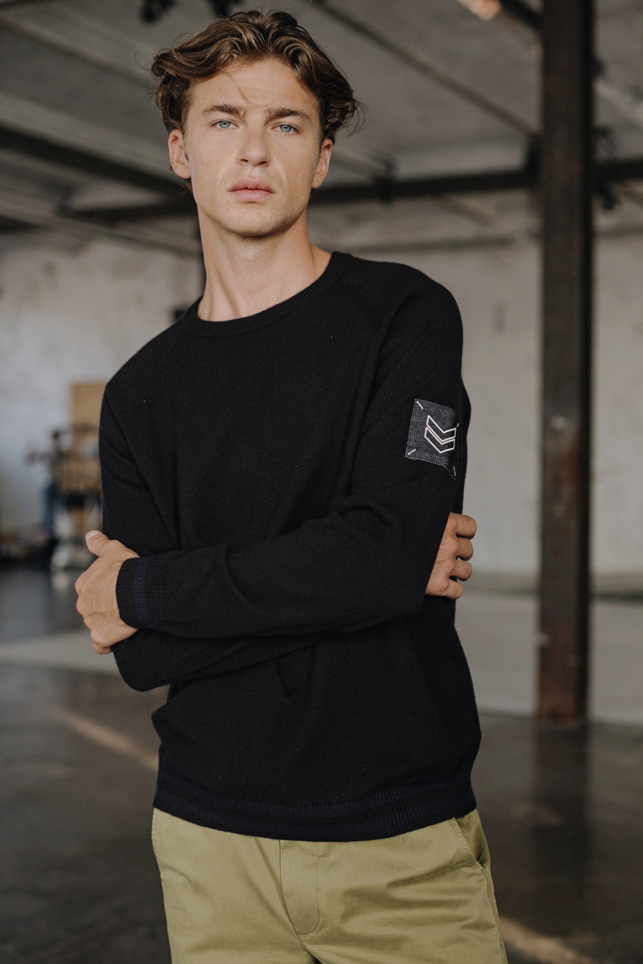 Pullover & Sweatshirts