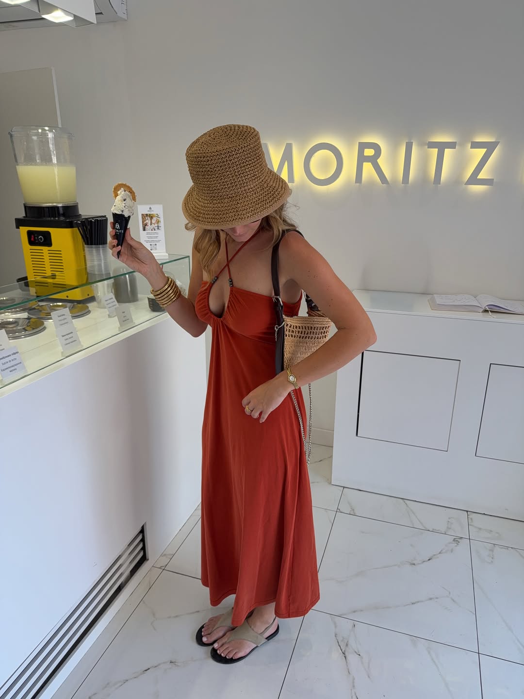 Voir la Robe